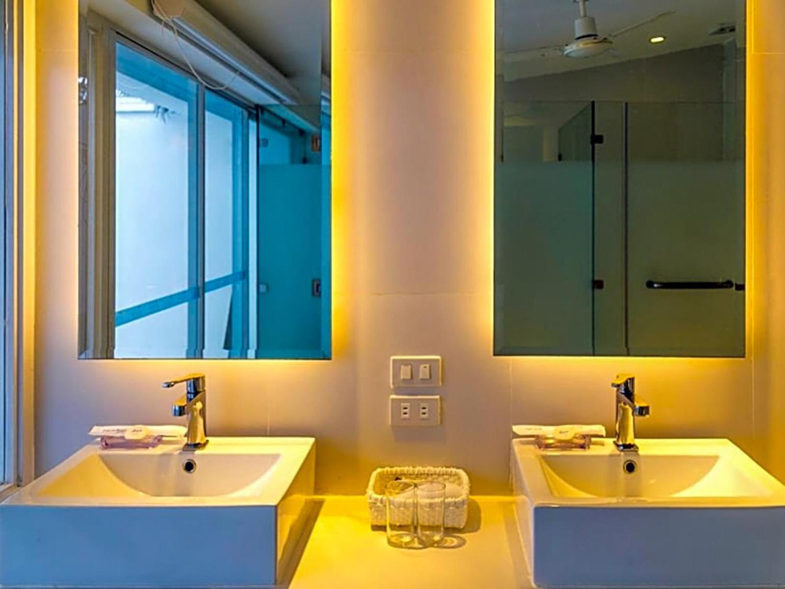 Pacific Cebu Resort Lapu-Lapu City Kültér fotó