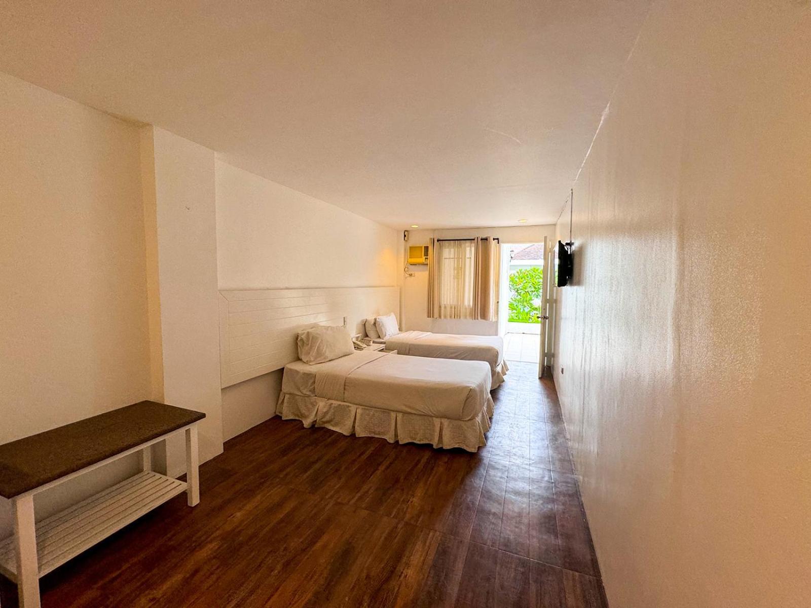 Pacific Cebu Resort Lapu-Lapu City Kültér fotó